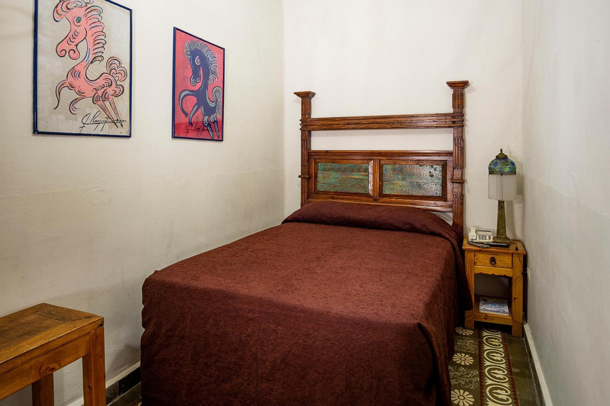 פואבלה Hotel Travel מראה חיצוני תמונה